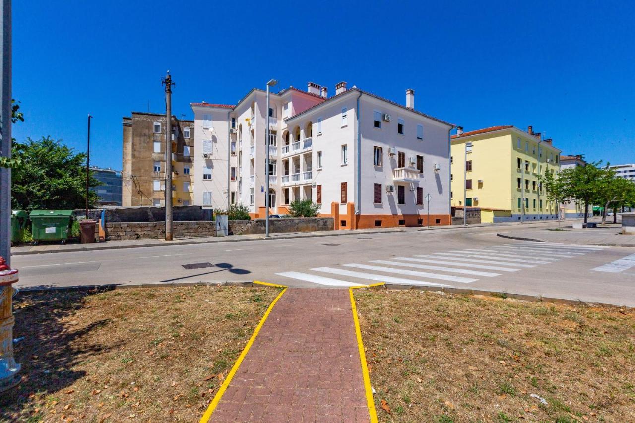 Vale Apartment With Balcony Zadar Exteriér fotografie